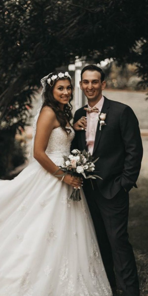 analise-benevides-1451941-unsplash-min